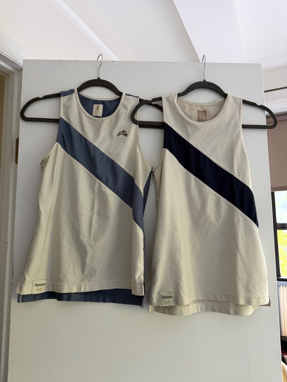 Bundle of Two Women’s Tracksmith Van Cortland Singlets Size Small